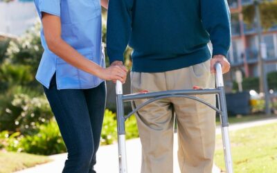 Tips for Caring for an Elderly Adult After a Broken Hip