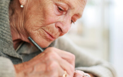 Encouraging Mom to Write Letters to Friends May Help Keep Her Motivated Through Recovery