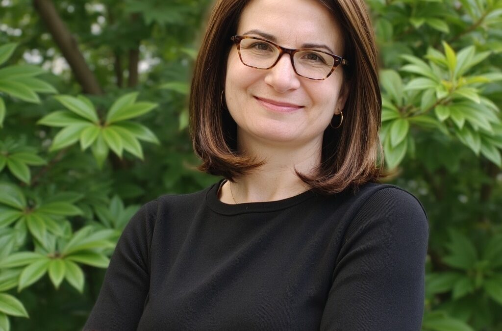 Jennifer Benjamin joins the Board of Directors at the Long Island Alzheimer’s Association